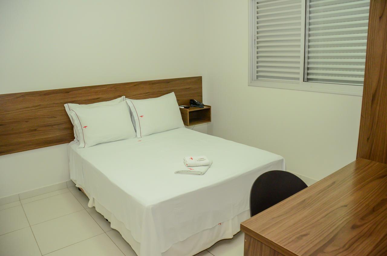 Hotel Flamboyant Catalão Esterno foto